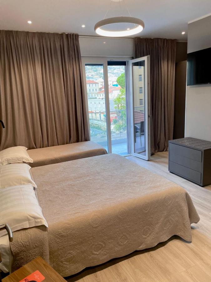 Hotel Graziella Арма-ди-Таджа Экстерьер фото